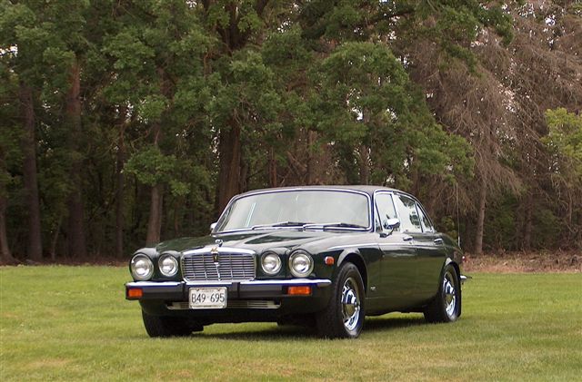  1976 Jaguar XJ12L